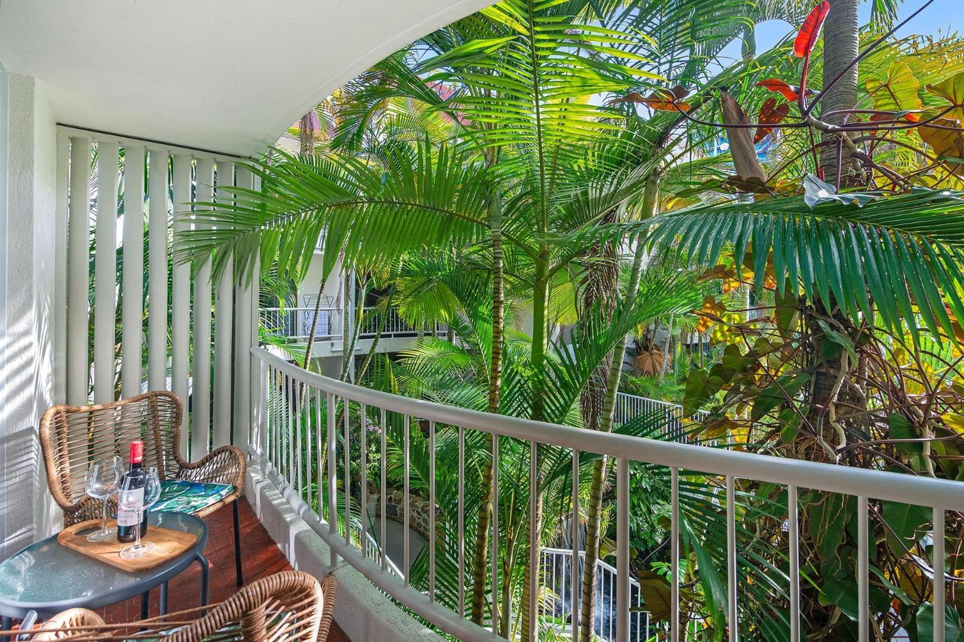Apartment Copacabana Couples Retreat Gold Coast